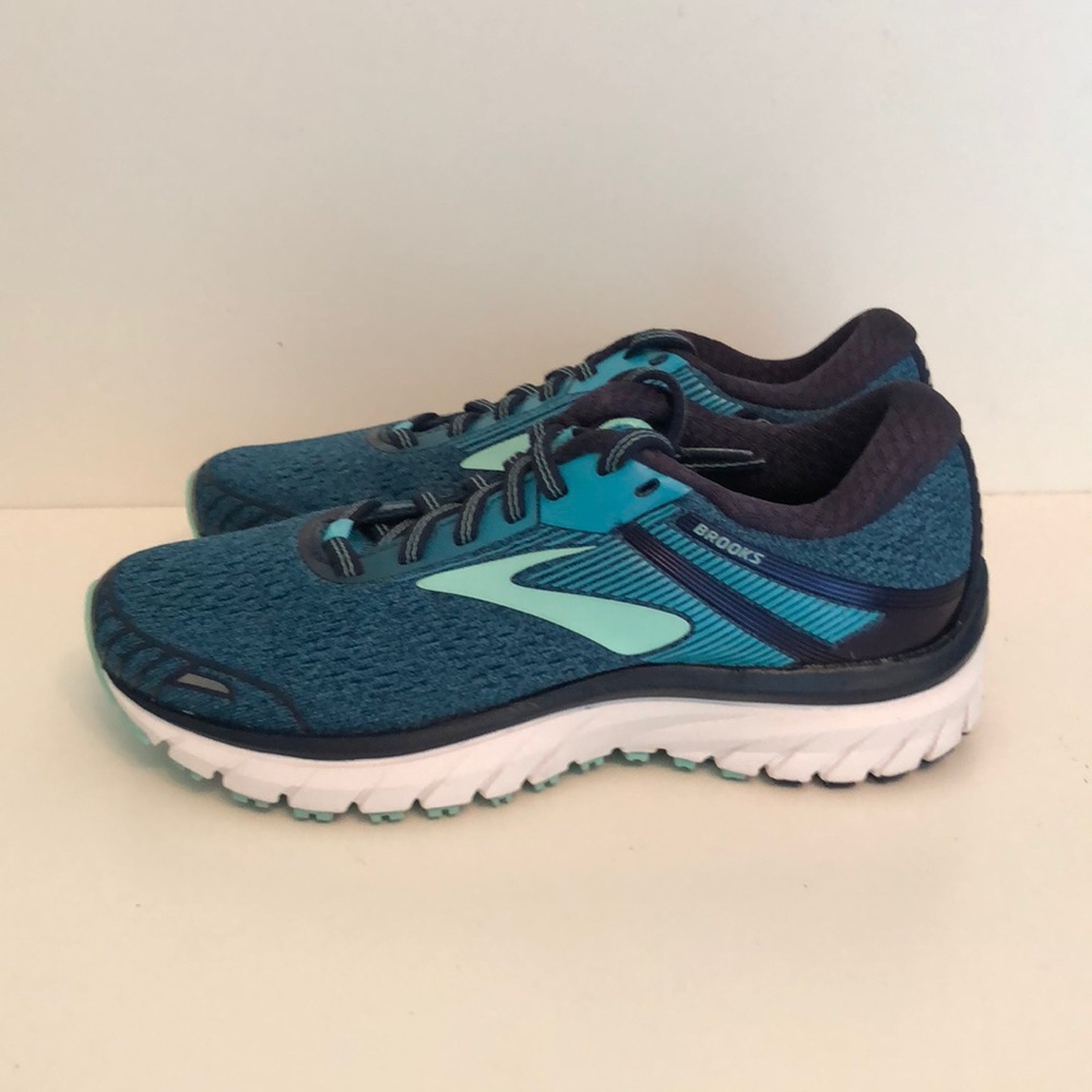Women’s Brooks Adrenaline GTS 18